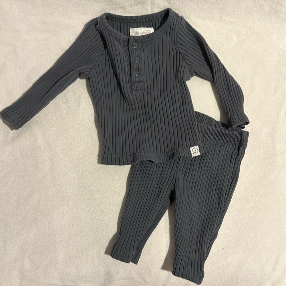 Top and bottoms for newborn, organic Little Planet by Carters
